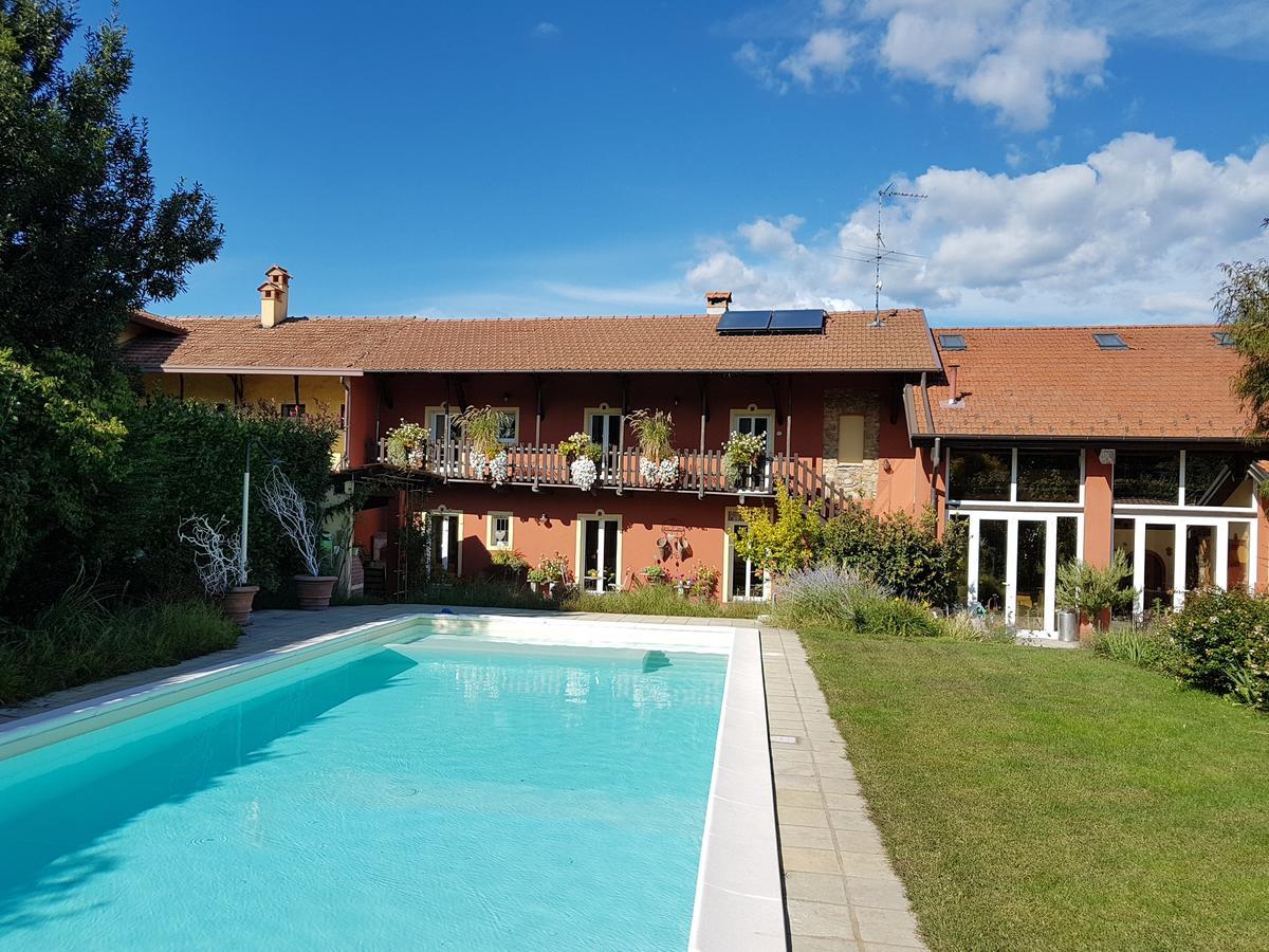 B&B La Cascina Di Monia E Mario Borgo Ticino Экстерьер фото