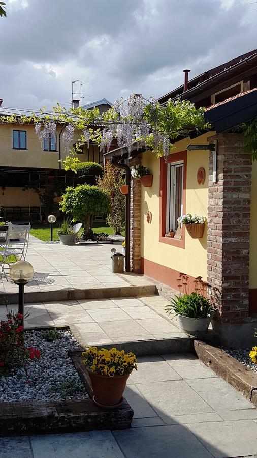 B&B La Cascina Di Monia E Mario Borgo Ticino Экстерьер фото