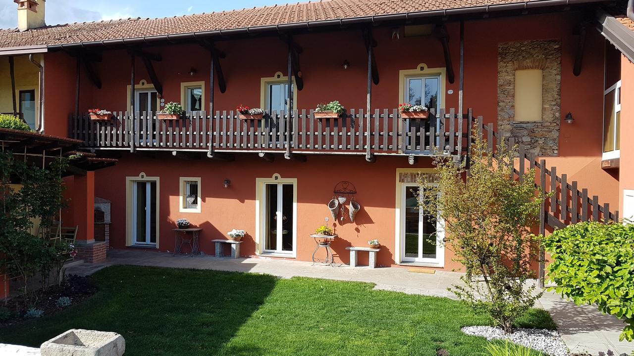 B&B La Cascina Di Monia E Mario Borgo Ticino Экстерьер фото
