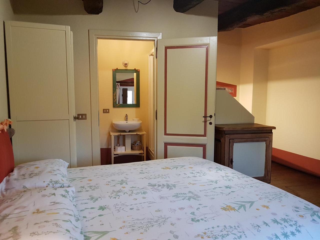 B&B La Cascina Di Monia E Mario Borgo Ticino Экстерьер фото